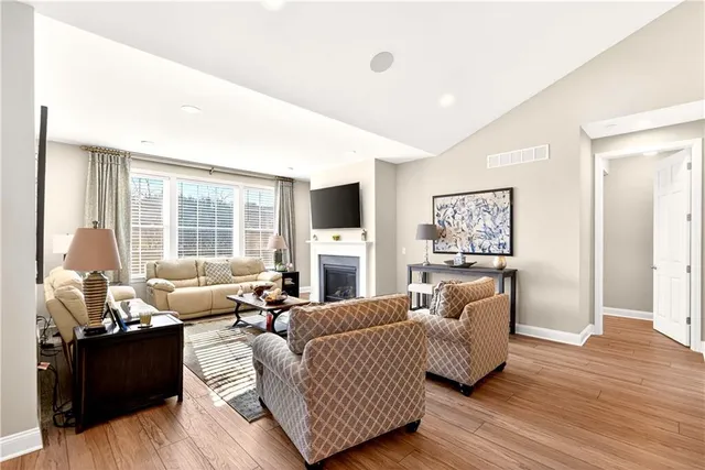 $1,200,000 | 129 Liberty Boulevard, Canonsburg, PA 15317