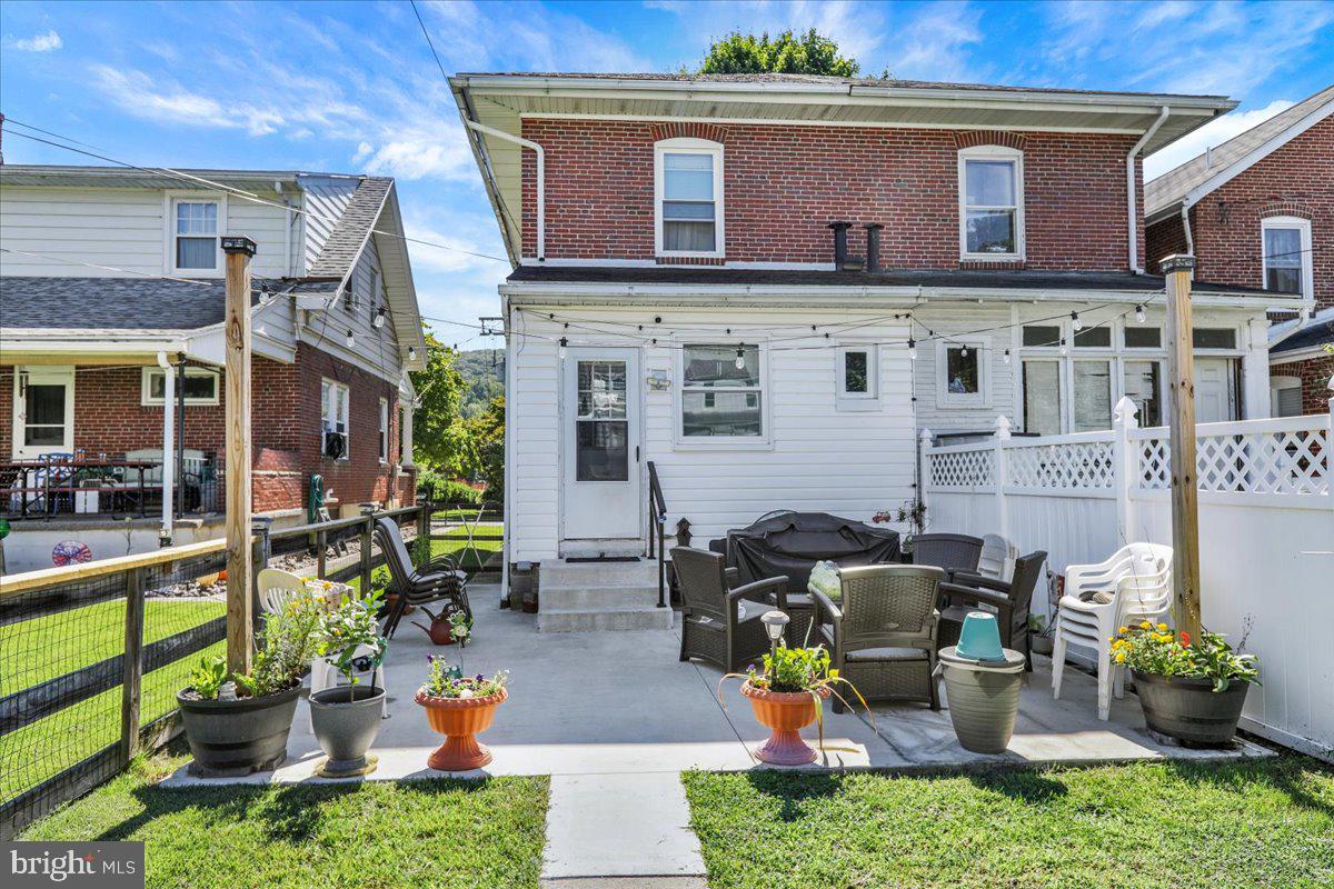 20 Myrtle Avenue Reading, PA 19606 - Photo 27 of 28 a front view of a house with outdoor seating