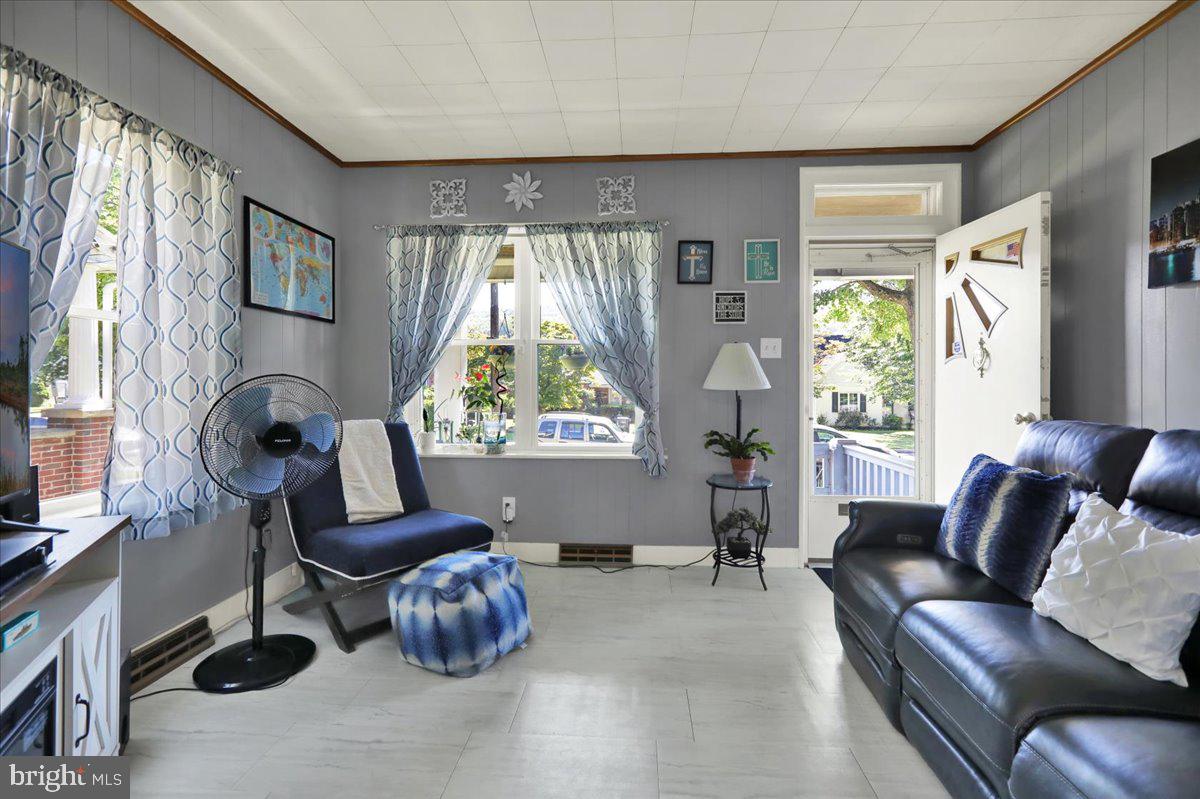 20 Myrtle Avenue Reading, PA 19606 - Photo 8 of 28 a living room with furniture and a large window