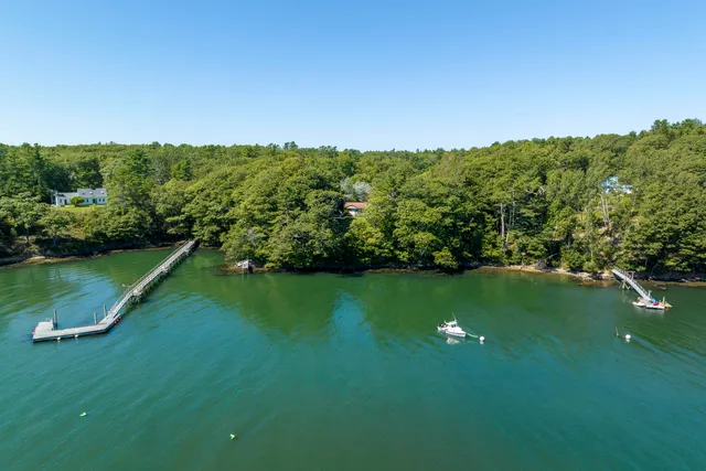 $895,000 | 15 Lewis Road, Westport Island, ME 04578