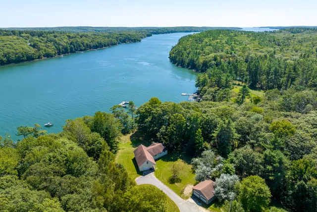 $895,000 | 15 Lewis Road, Westport Island, ME 04578