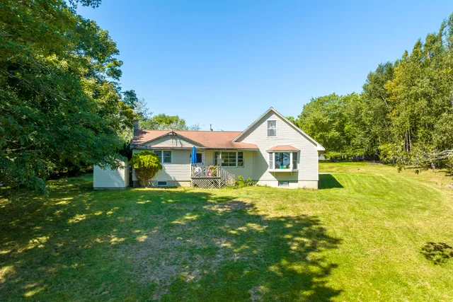 $895,000 | 15 Lewis Road, Westport Island, ME 04578