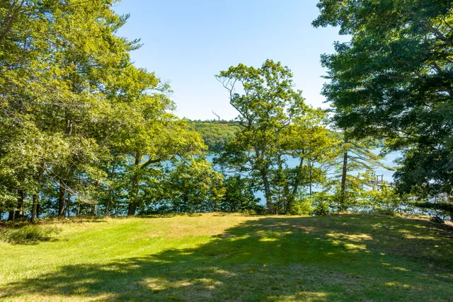 $895,000 | 15 Lewis Road, Westport Island, ME 04578