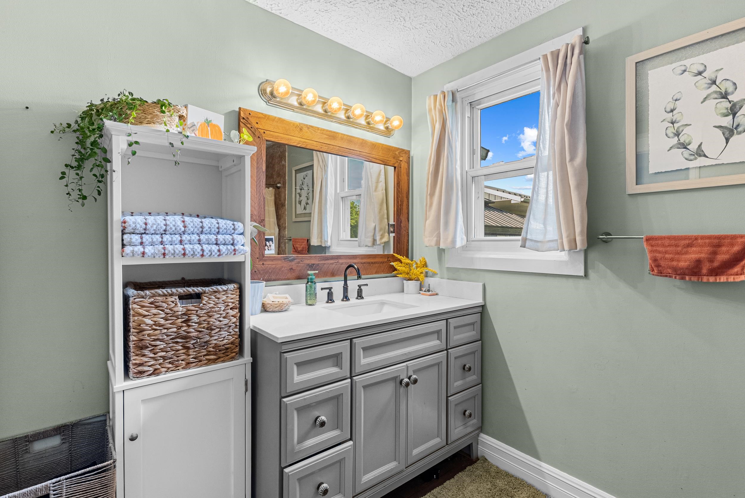 12618 South Reed Road Bancroft, MI 48414 - Photo 15 of 41