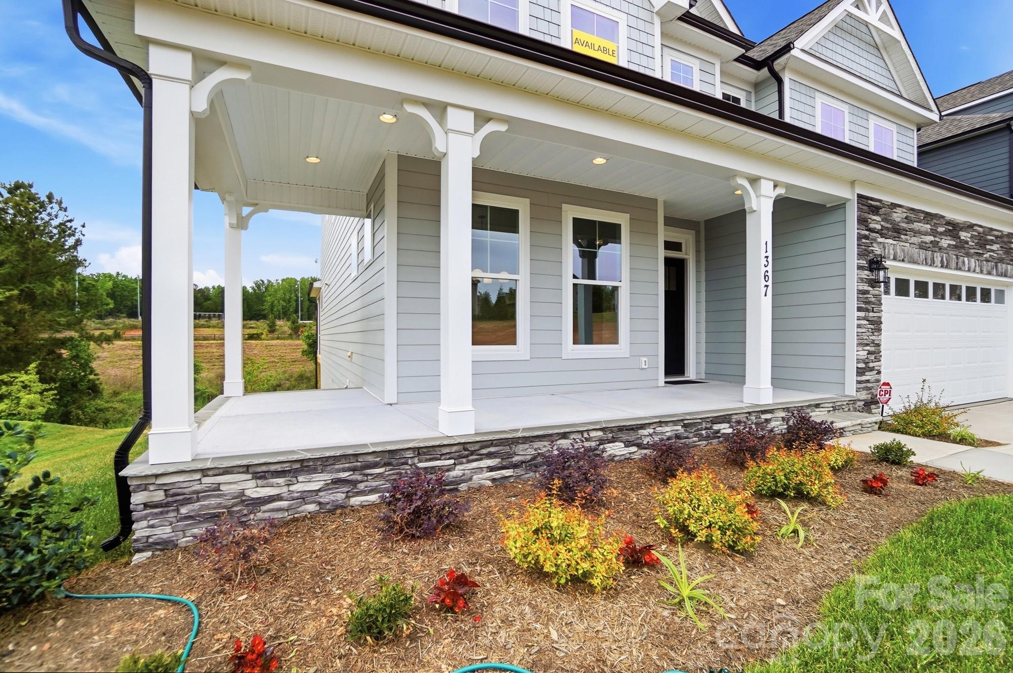 1367 Knob Creek Drive Gastonia, NC 28054 - Photo 3 of 48
