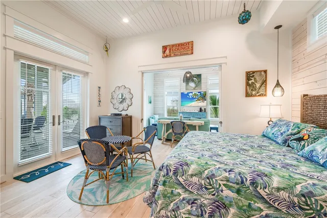 $697,000 | 600 Center N Port, Unit 17, Port Aransas, TX 78373