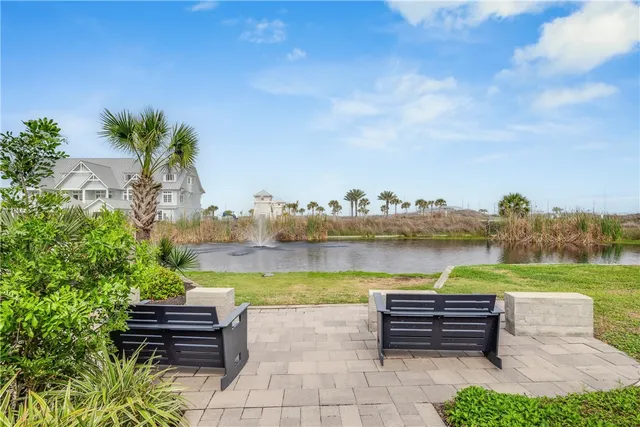 $697,000 | 600 Center N Port, Unit 17, Port Aransas, TX 78373