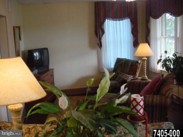 130 Mt Hebron Road Mount Wolf, PA 17347 - Photo 5 of 9 Gallery Image 5