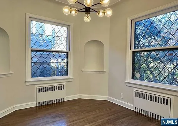 $1,425,000 | 695 Palisade Avenue, Cliffside Park, NJ 07010