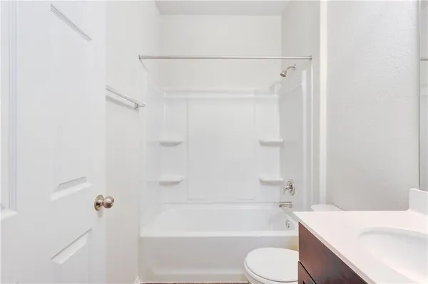 $1,750 | 412 Ibis Falls Loop, Jarrell, TX 76537