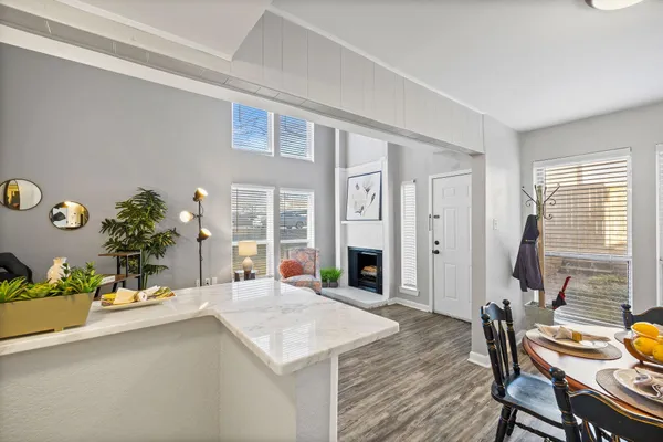 $195,000 | 6777 Silver Oak Place, Unit 6777, Memphis, TN 38120