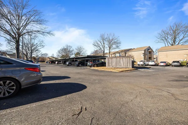 $195,000 | 6777 Silver Oak Place, Unit 6777, Memphis, TN 38120