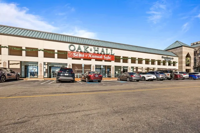 a car parked in front of a building