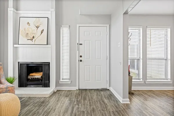 $195,000 | 6777 Silver Oak Place, Unit 6777, Memphis, TN 38120
