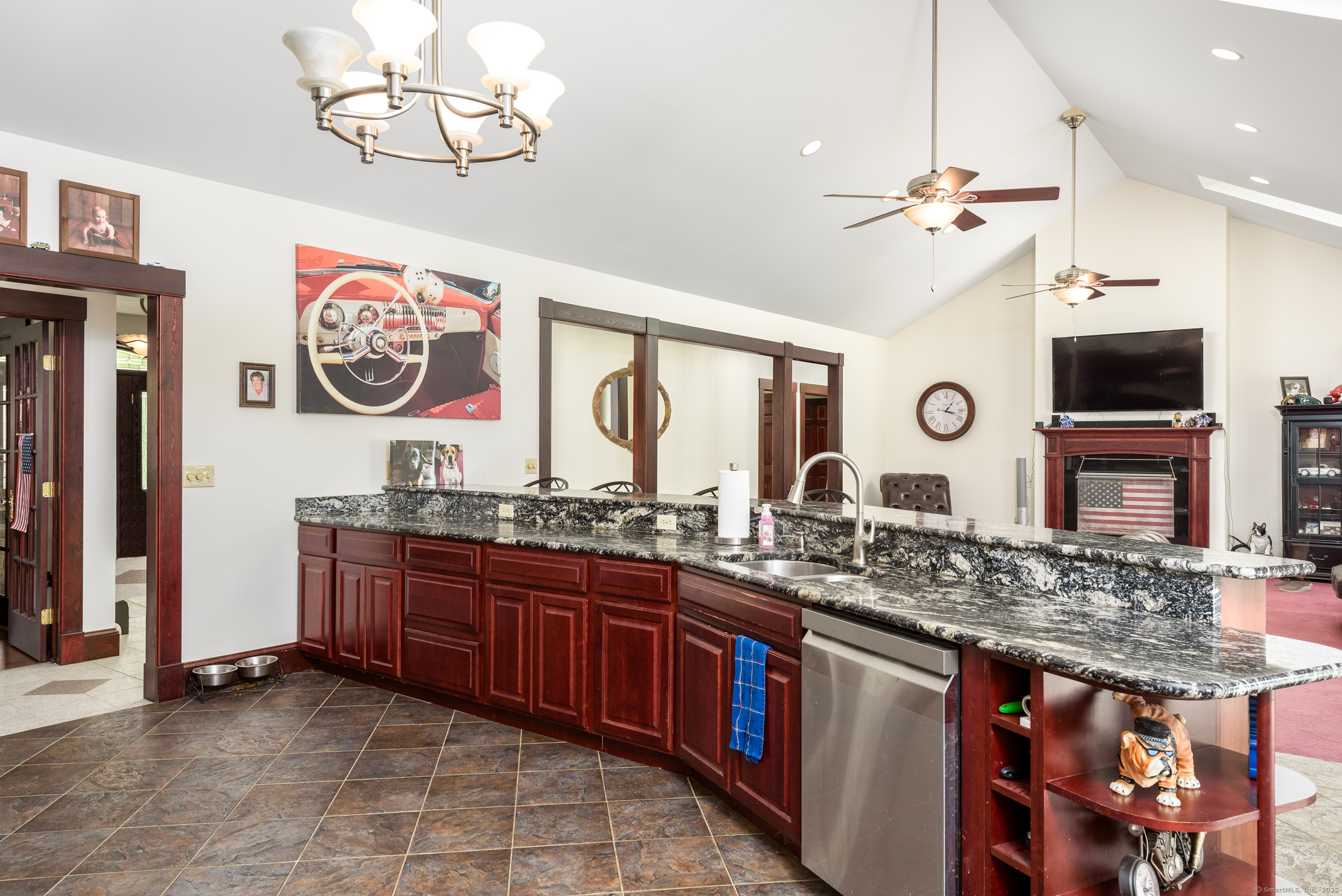 180 Jericho Road Pomfret, CT 06259 - Photo 15 of 40