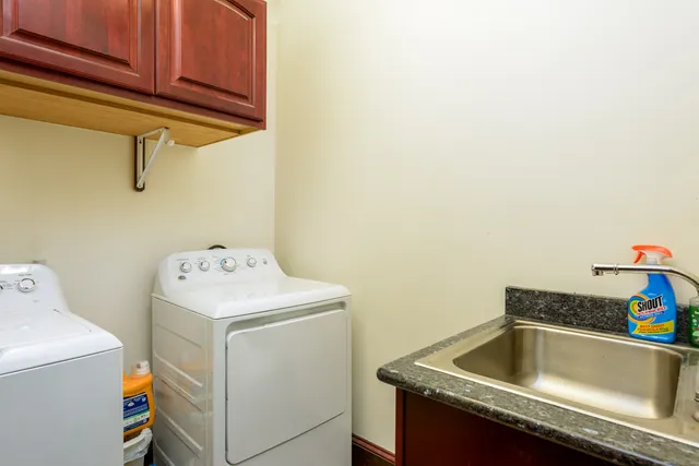 $975,000 | 180 Jericho Road, Pomfret, CT 06259