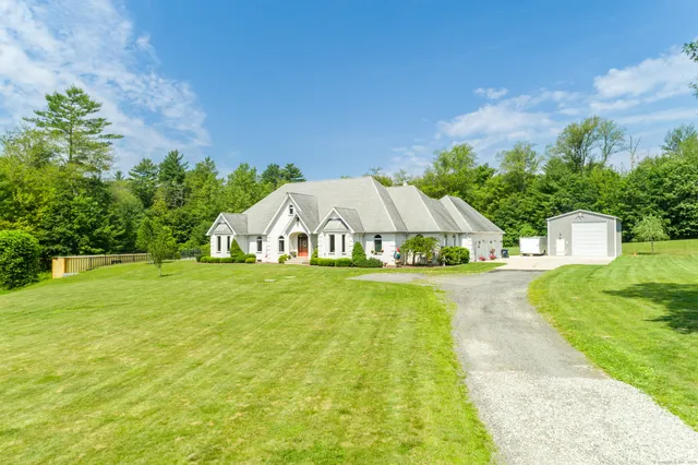 $975,000 | 180 Jericho Road, Pomfret, CT 06259