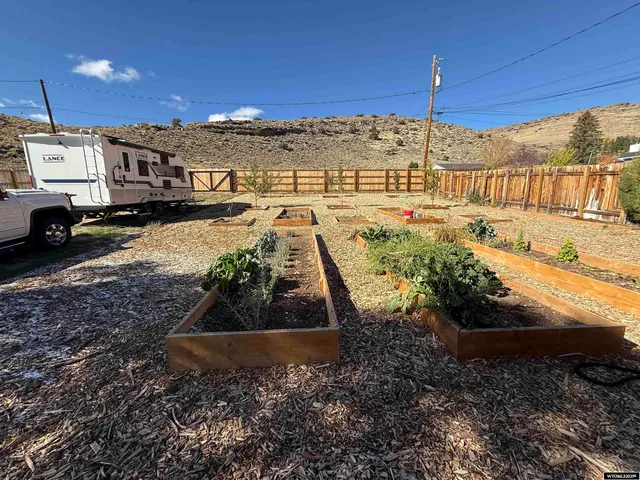 $395,000 | 1604 California Street, Rawlins, WY 82301