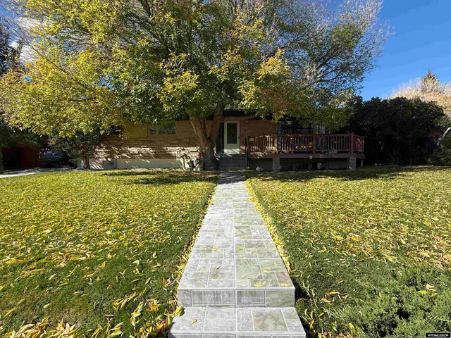 $395,000 | 1604 California Street, Rawlins, WY 82301