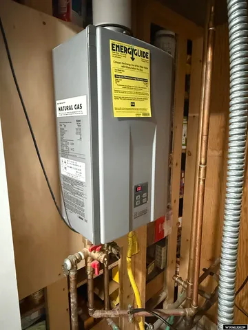 $395,000 | 1604 California Street, Rawlins, WY 82301