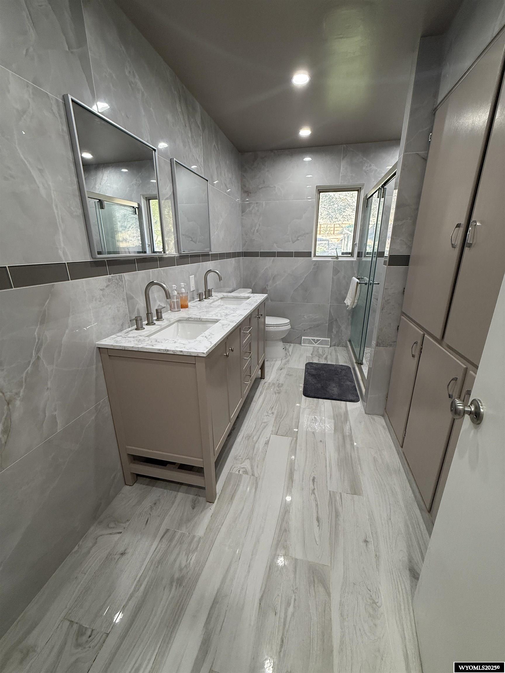 1604 California Street Rawlins, WY 82301 - Photo 7 of 32