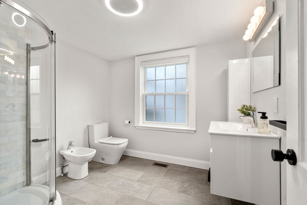 5 Summer Street Newton, MA 02464 - Photo 13 of 39