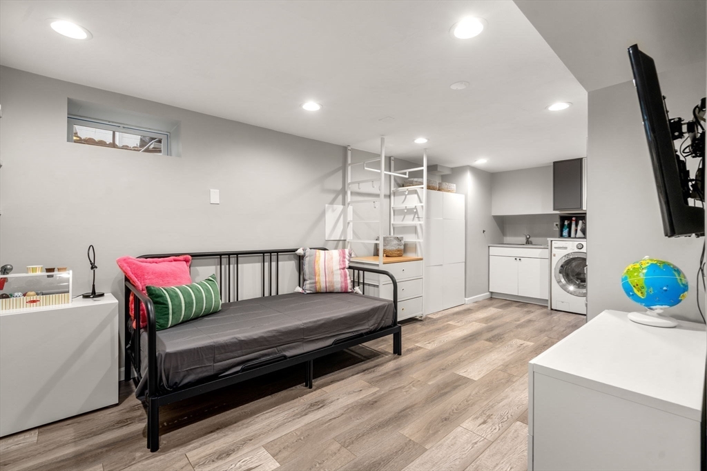 5 Summer Street Newton, MA 02464 - Photo 26 of 39