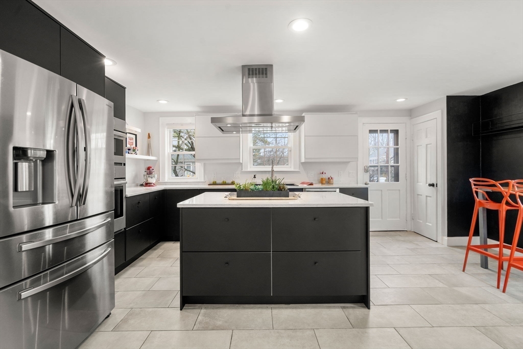 5 Summer Street Newton, MA 02464 - Photo 10 of 39