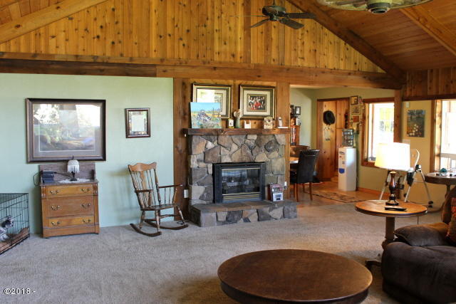 290 Camp 12 Loop Toledo, OR 97391 - Photo 18 of 29 Looking toward Kitchen