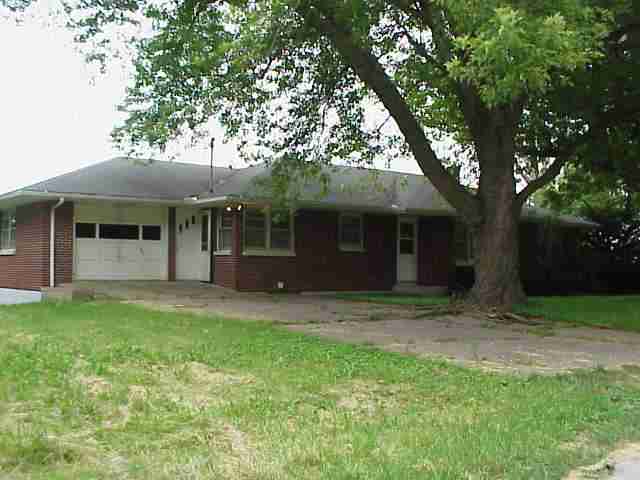 16030 Fenton Road Morrison, IL 61270 - Photo 1 of 9