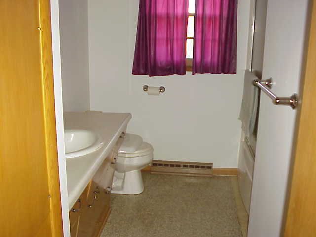 16030 Fenton Road Morrison, IL 61270 - Photo 4 of 9