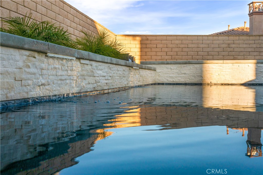 8824 Soothing Court Corona, CA 92883 - Photo 34 of 50 a view of empty room with a sink