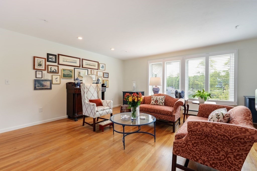 756 Jerusalem Road, Unit 5 Cohasset, MA 02025 - Photo 5 of 22 Gallery Image 5