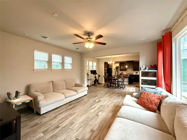 $2,500 | 5308 Baythorne Drive, Austin, TX 78747