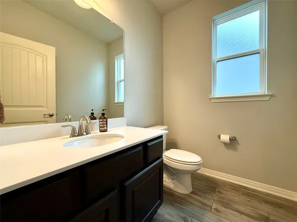 $2,500 | 5308 Baythorne Drive, Austin, TX 78747