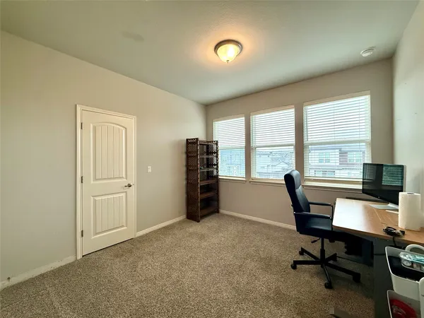 $2,500 | 5308 Baythorne Drive, Austin, TX 78747