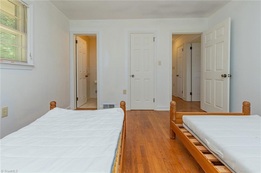 3035 Plantation Road Winston-Salem, NC 27105 - Photo 15 of 28