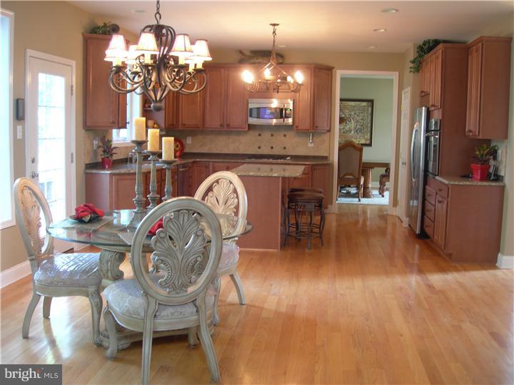 Breakfast Room