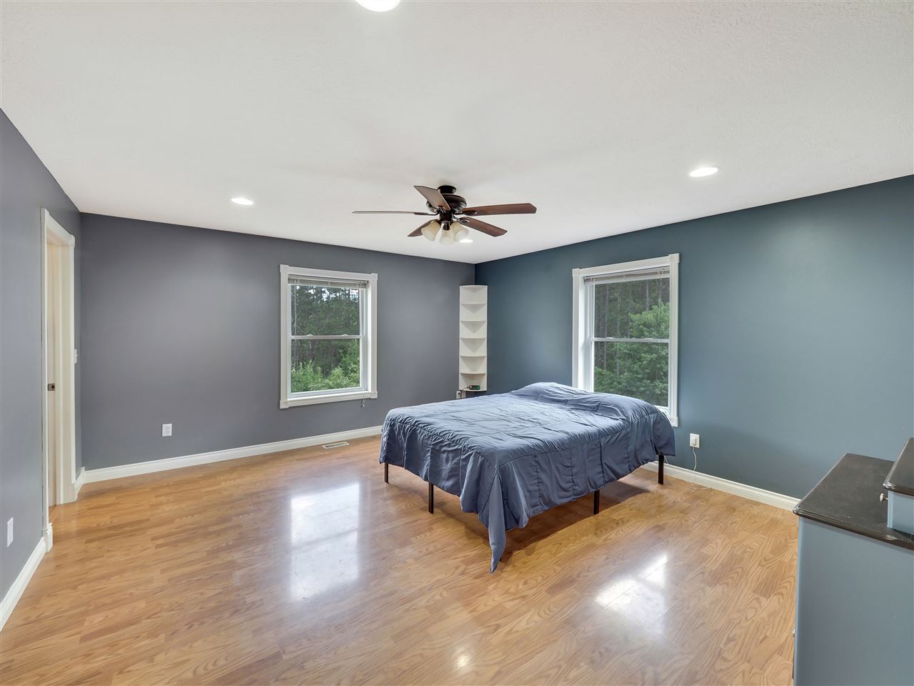 5332 Hanna Road Williamsburg, MI 49690 - Photo 7 of 26 1877554-6.JPG