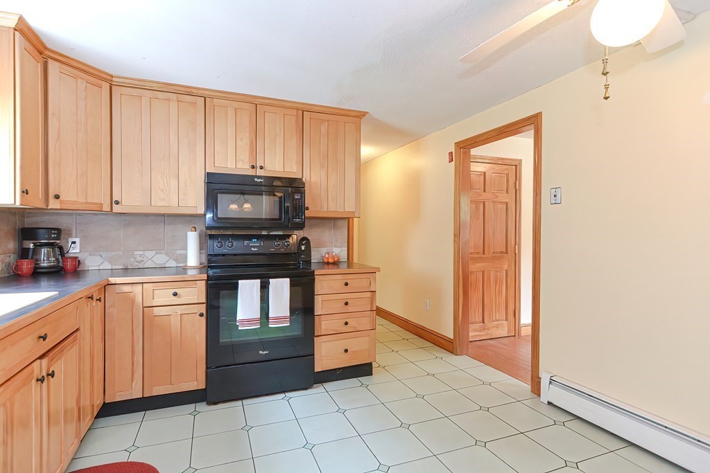 378 Mucciarone Road Franklin, MA 02038 - Photo 8 of 40 Gallery Image 8