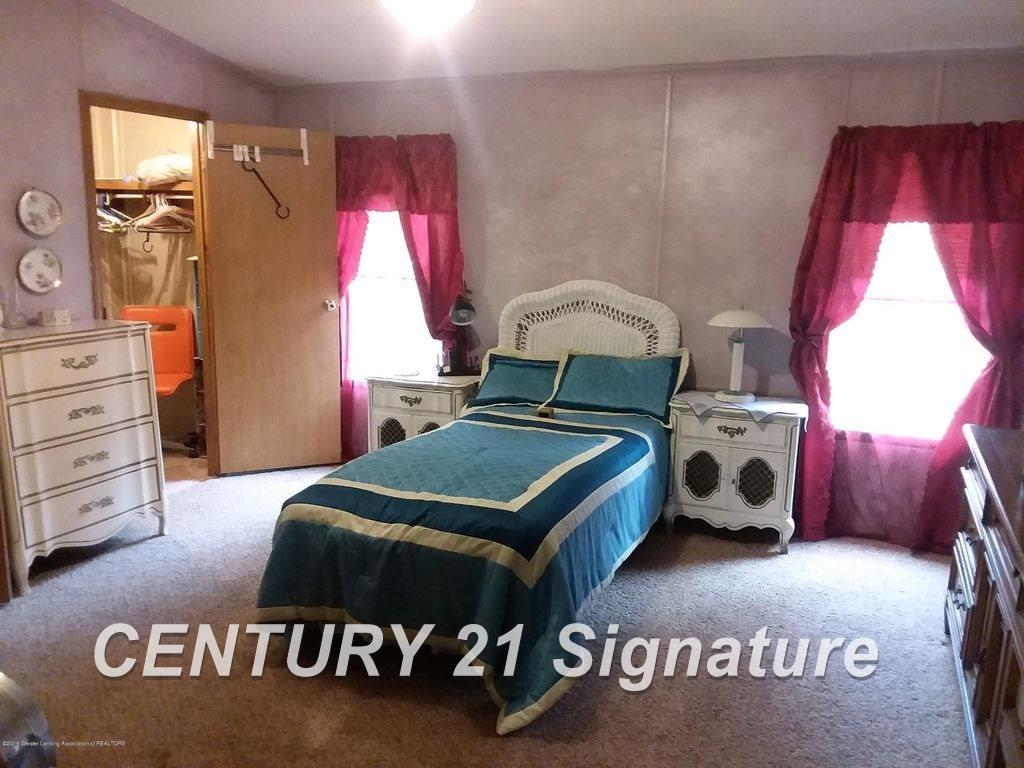 3280 East Pierson Road Flint, MI 48506 - Photo 8 of 23