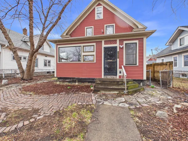 $345,000 | 3032 Longfellow Avenue, Minneapolis, MN 55407