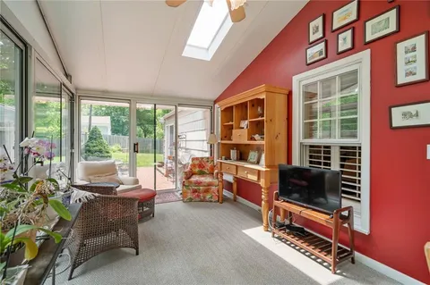 $399,000 | 4505 West 77th Street, Prairie Village, KS 66208