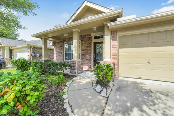 $2,300 | 13715 Cypresswood Crossing Boulevard, Houston, TX 77070