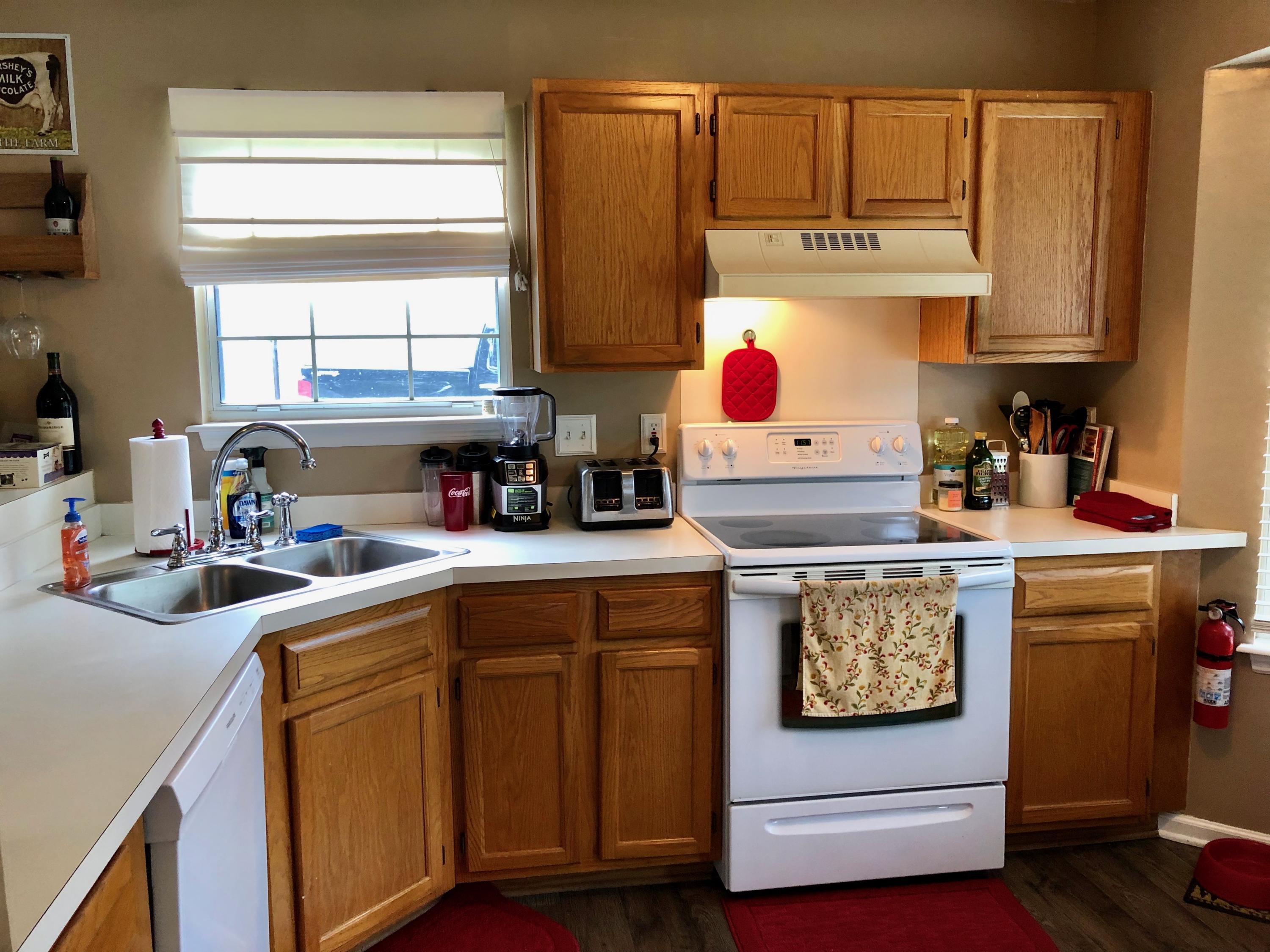 108 Windsor Mill Road Goose Creek, SC 29445 - Photo 5 of 16 Kitchen