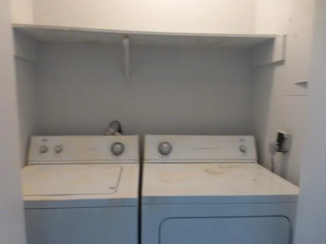 a close up view of washer and dryer