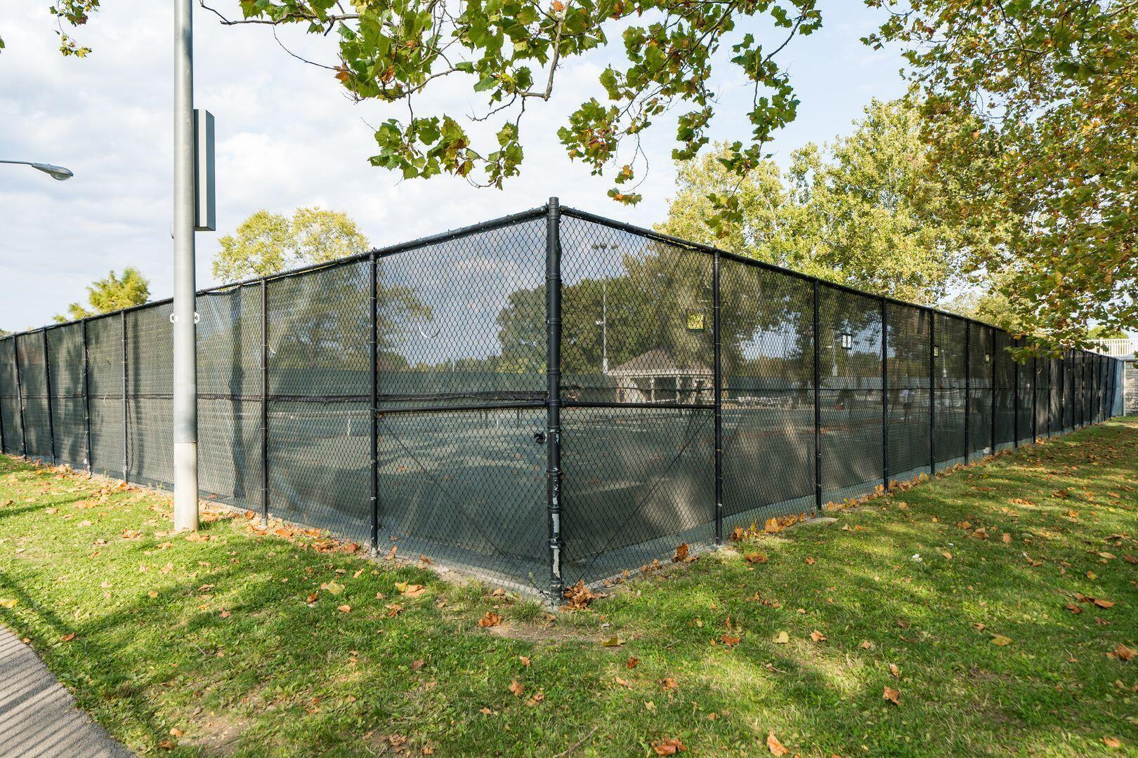 3180 Ainwick Road Columbus, OH 43221 - Photo 51 of 57 Northam Park/Tennis Court Area