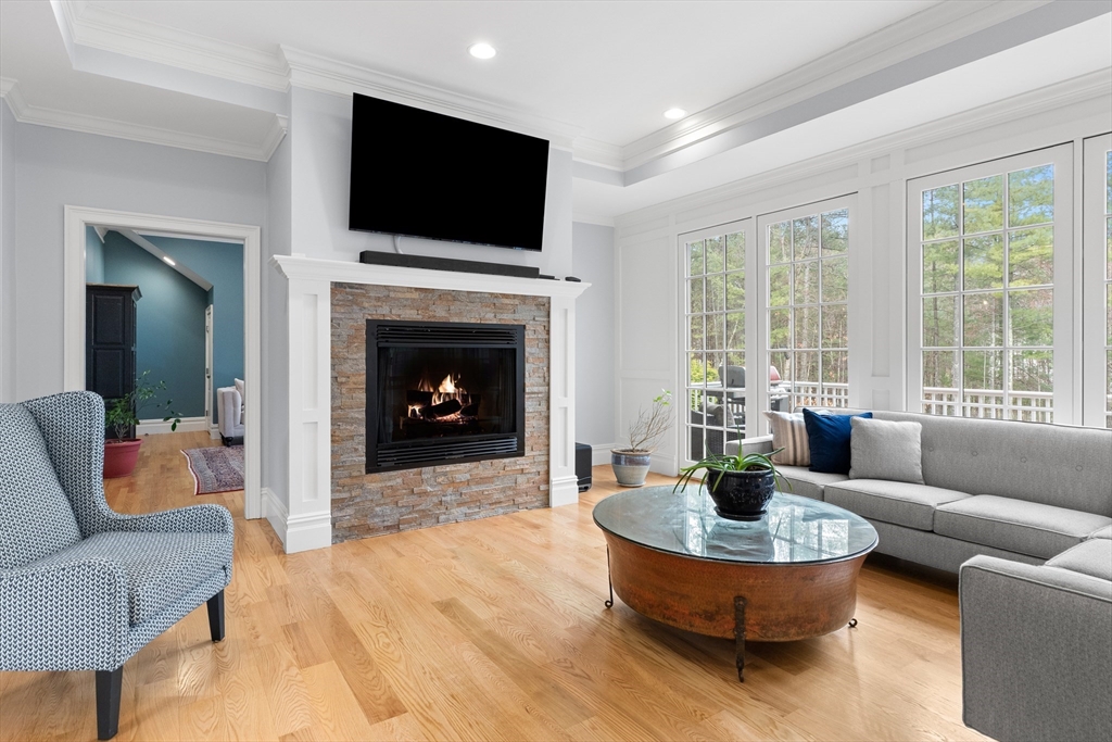 9 Janice Avenue North Reading, MA 01864 - Photo 18 of 41