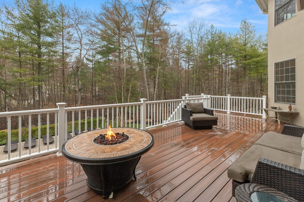 9 Janice Avenue North Reading, MA 01864 - Photo 38 of 41