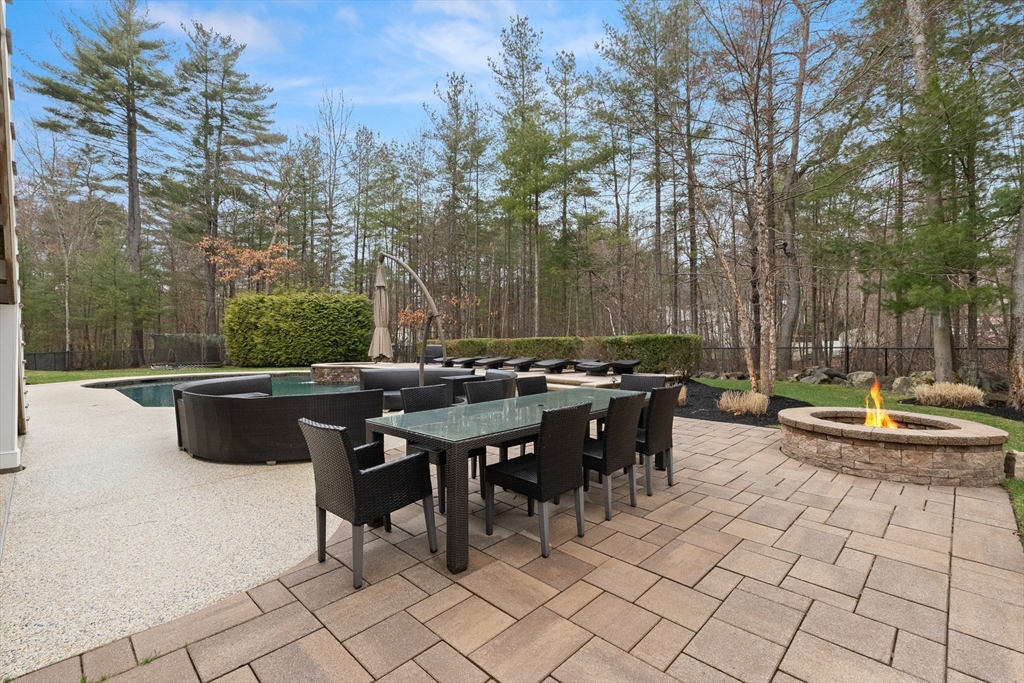 9 Janice Avenue North Reading, MA 01864 - Photo 39 of 41
